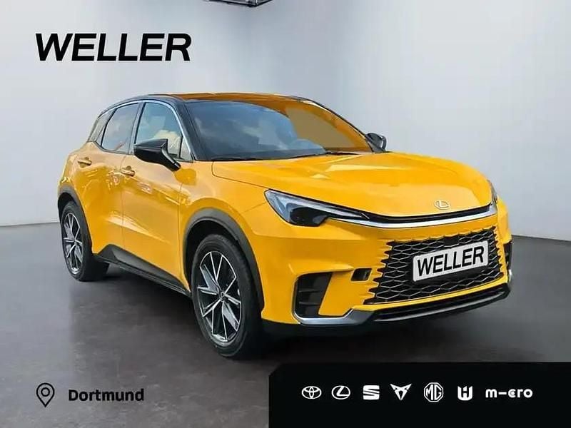 Neu Lexus LBX 136 PS (100 kW) 2025 Schwarz SUV