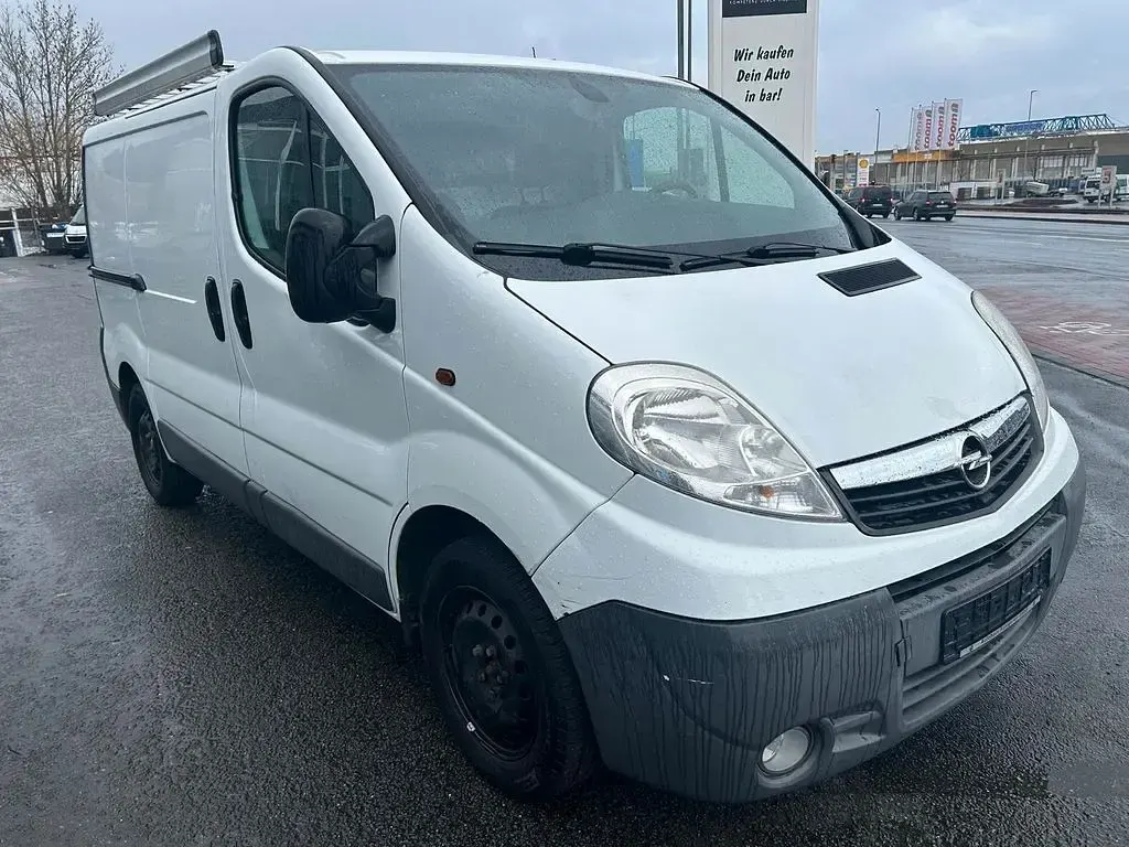 Gebraucht Opel Vivaro 90 PS (66 kW) 2015 Weiß Van / Kleinbus