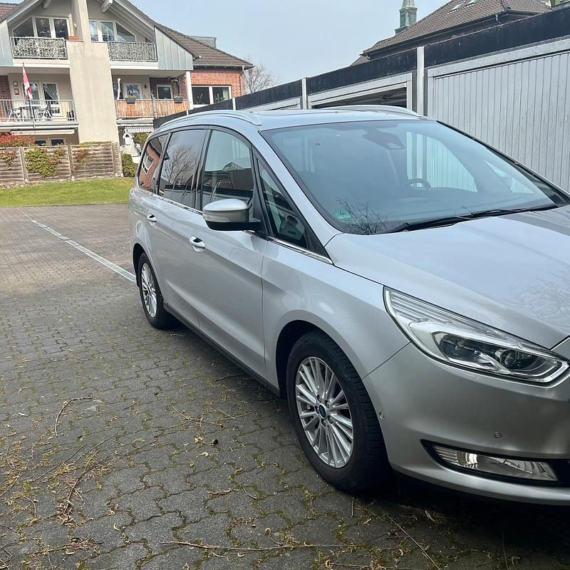 Gebraucht Ford Galaxy Titanium 210 PS (154 kW) 2018 Grau Van / Kleinbus