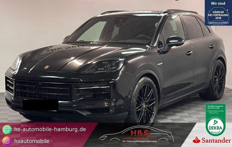 Chromitschwarz Gebraucht 2024 Porsche Cayenne SUV | 99.900 € (Teuer) - Bild 1/4