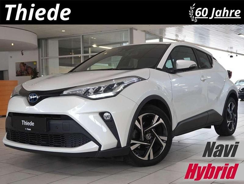 Weiß Gebraucht 2022 Toyota C-HR Team SUV | 20.750 € (Guter Preis) - Bild 1/4