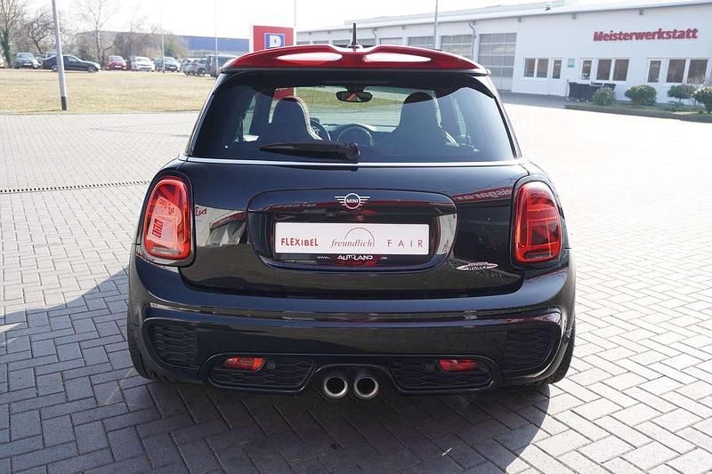 Gebraucht Mini John Cooper Works 231 PS (169 kW) 2020 Schwarz Kleinwagen