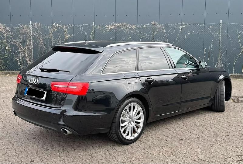 Gebraucht Audi A6 204 PS (150 kW) 2013 Schwarz Kombi