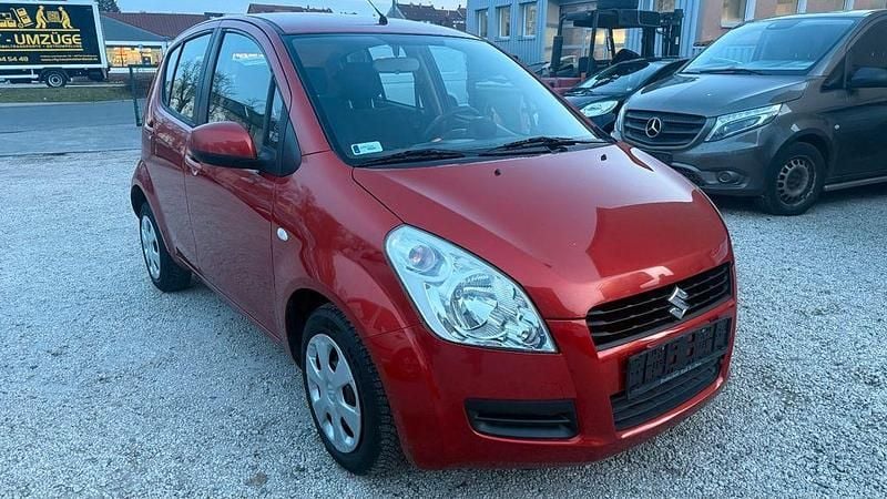 Gebraucht Suzuki Splash Club 65 PS (47 kW) 2009 Rot Kleinwagen