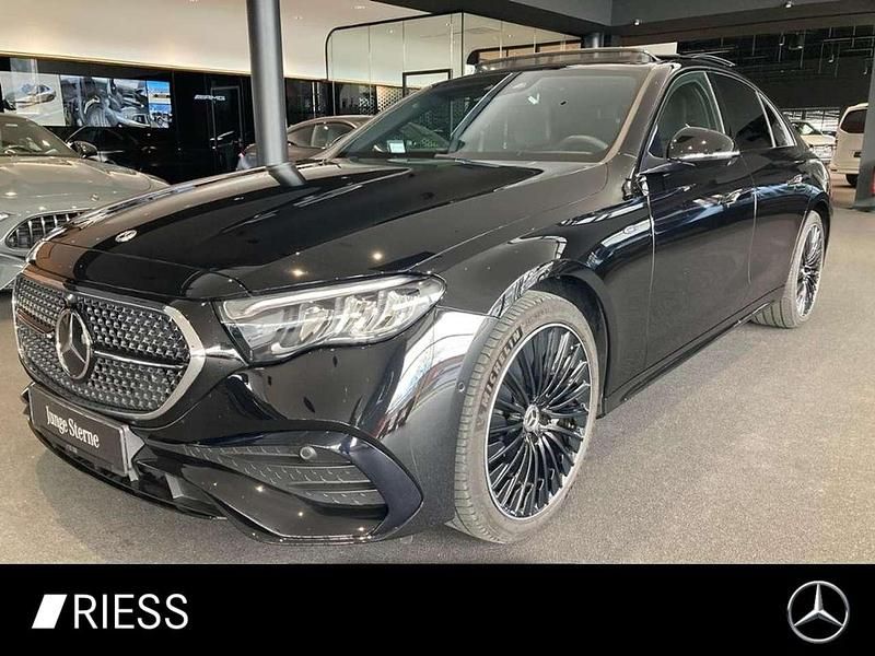 Gebraucht Mercedes E300 AMG 313 PS (230 kW) 2025 Metalliclack obsidianschwarz Limousine