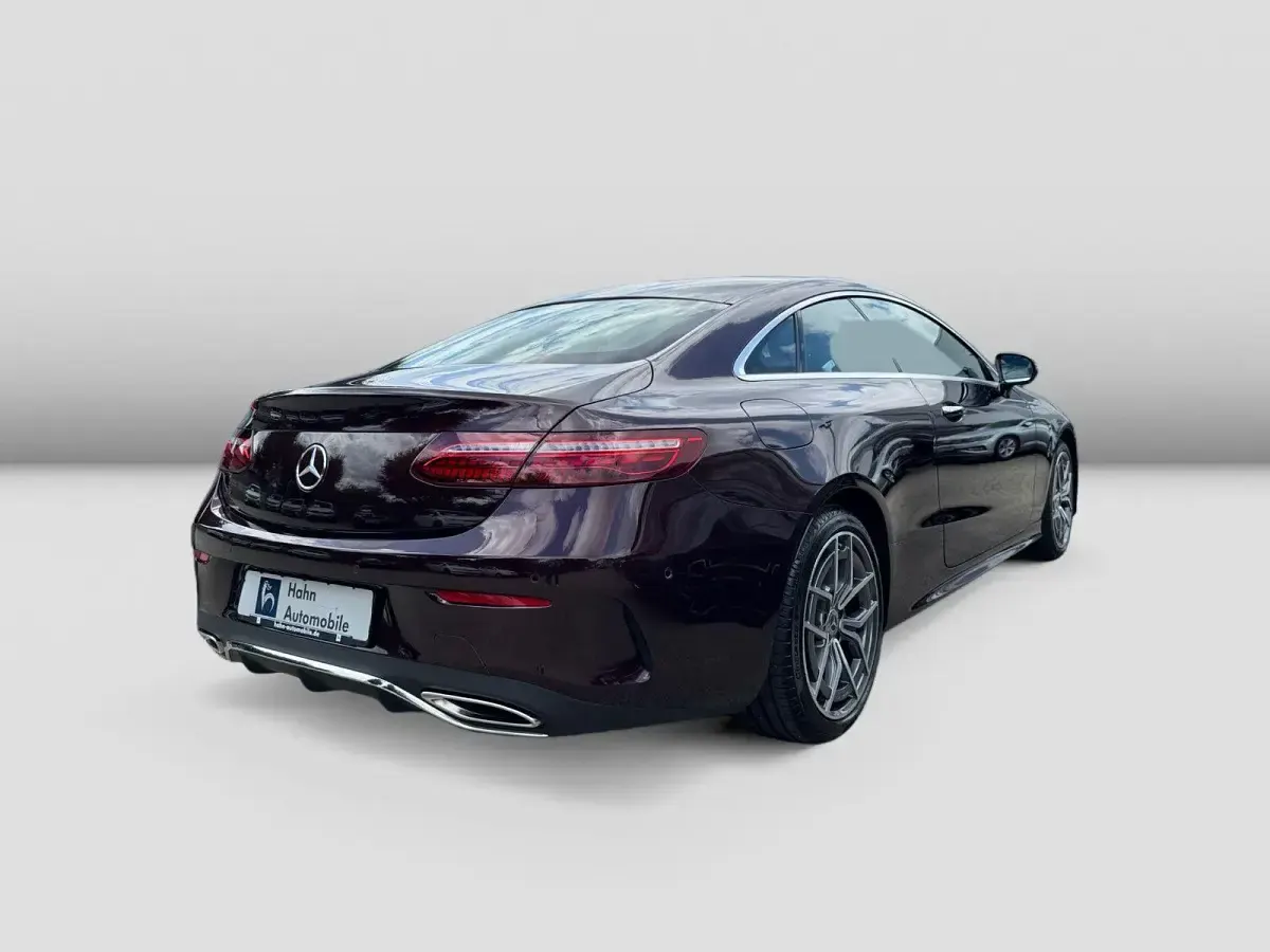 Gebraucht Mercedes E450 AMG line 367 PS (269 kW) 2022 Rot Coupé