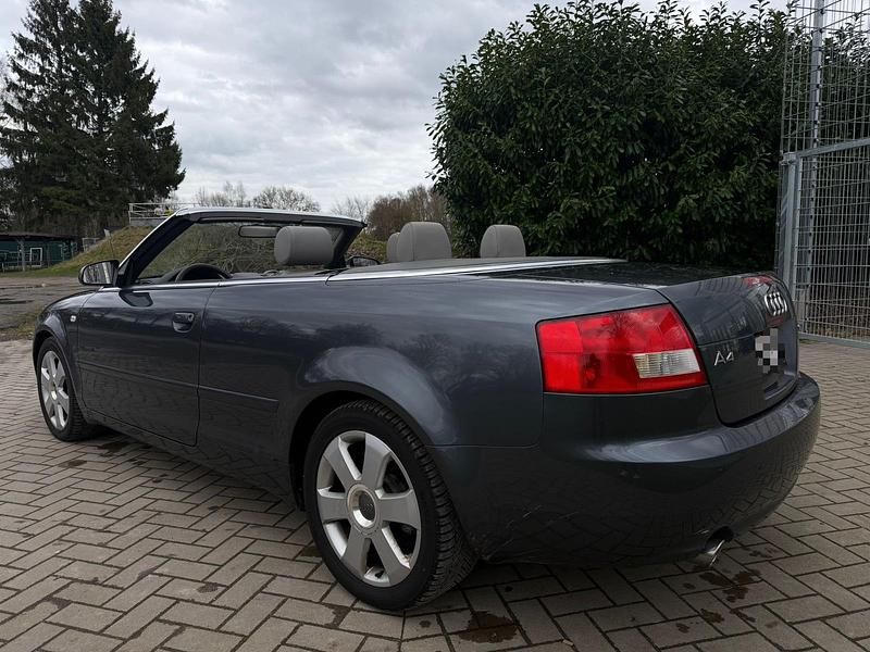 Gebraucht Audi A4 Cabriolet 160 PS (117 kW) 2004 Silber Cabrio