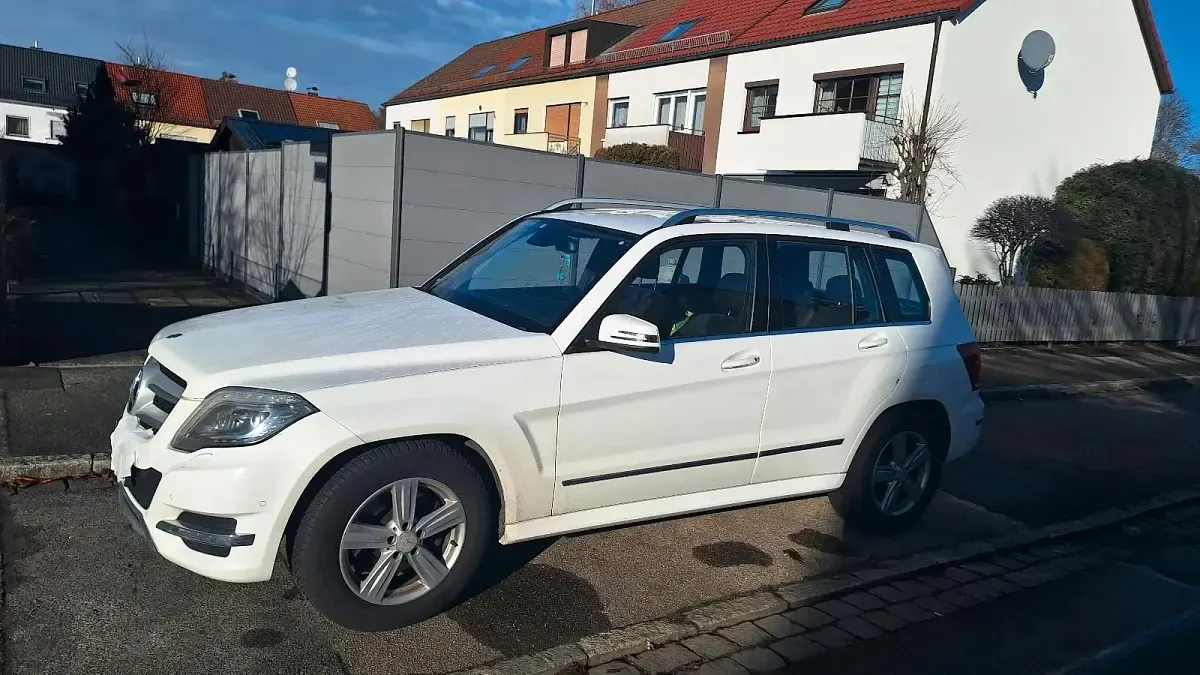 Gebraucht Mercedes GLK220 170 PS (125 kW) 2012 Weiß SUV