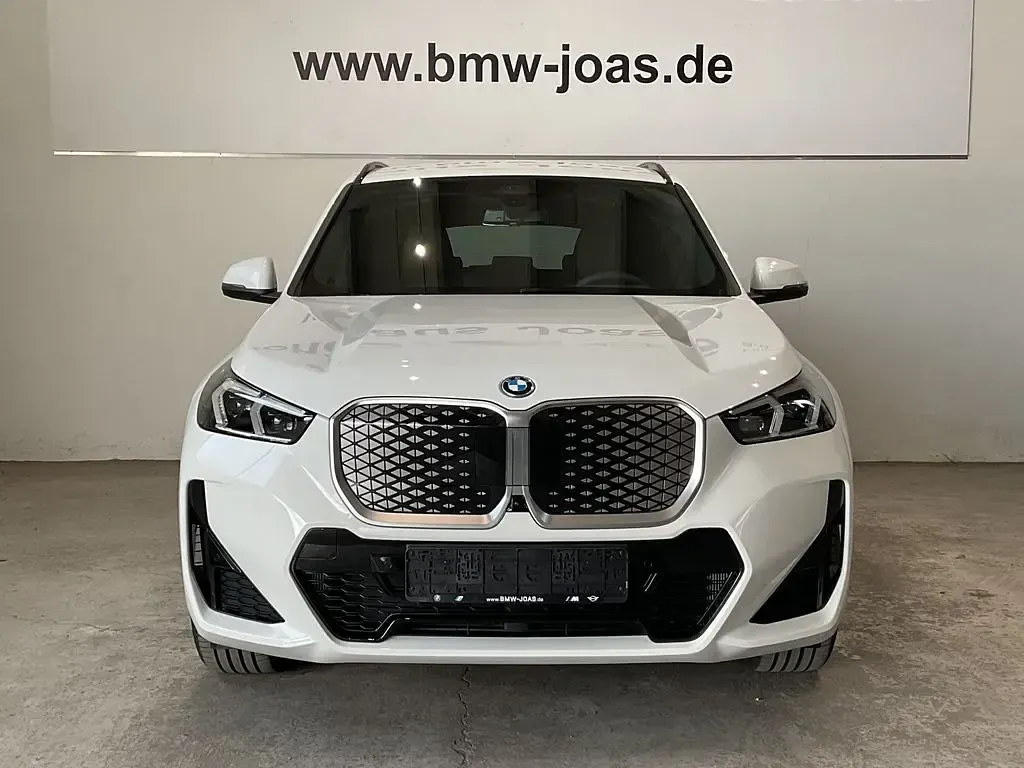 Ny BMW iX1 Performance 150 kW (204 HK) 2026 Vit SUV