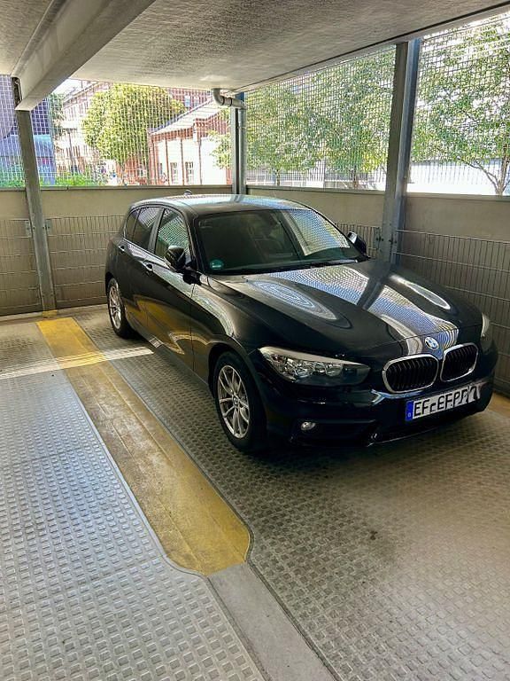 Schwarz Gebraucht 2017 BMW 116 Advantage Kleinwagen | 12.900 € (Fairer Preis) - Bild 1/3