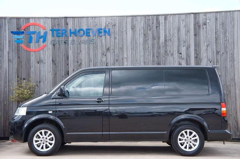 Schwarz Gebraucht 2006 VW Transporter Van | 7.300 € - Bild 1/4