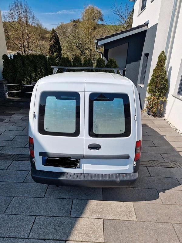 Second-hand Opel Combo 75 CP (55 kW) 2011 Alb Monovolum