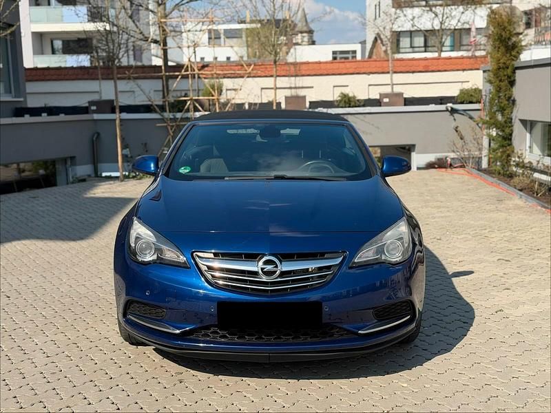 Gebraucht Opel Cascada Innovation 140 PS (102 kW) 2014 Blau Cabrio