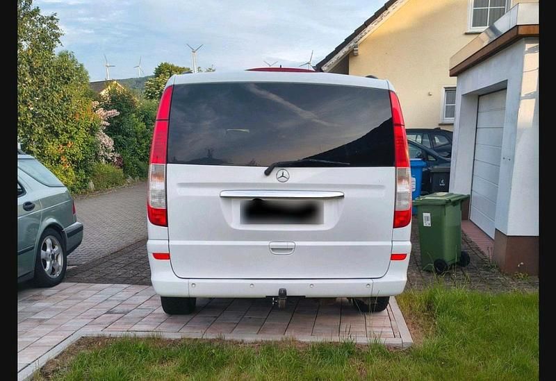 Gebraucht Mercedes Viano 204 PS (150 kW) 2010 Weiß Van / Kleinbus