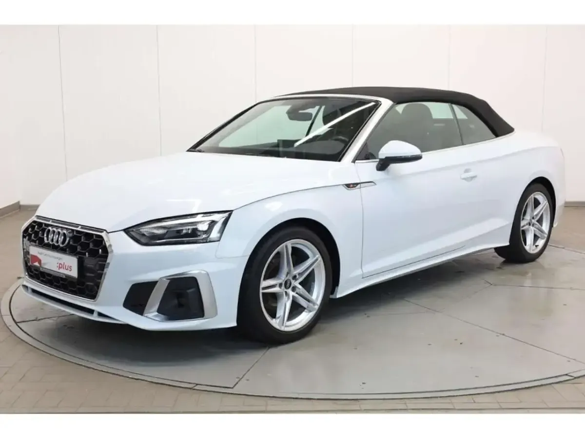 Gebraucht Audi A5 Cabriolet S-Line 163 PS (119 kW) 2022 Gletscherweiß metallic Cabrio