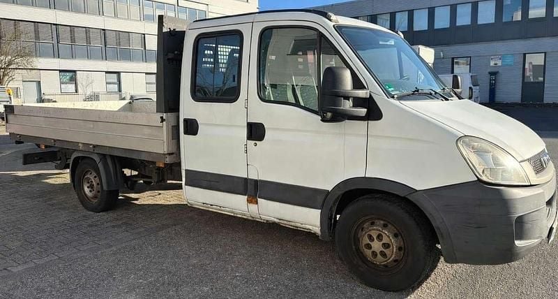 Gebraucht Iveco Daily 170 PS (125 kW) 2010 Weiß Van
