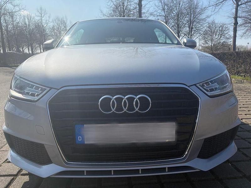 Gebraucht Audi A1 Sport 192 PS (141 kW) 2015 Silber Kleinwagen