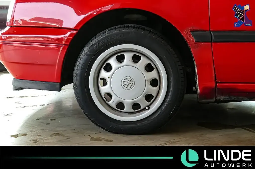 Gebraucht VW Golf III 75 PS (55 kW) 1995 Rot Limousine
