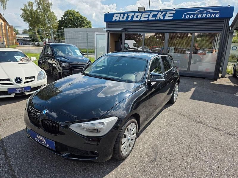 Gebraucht BMW 114 Advantage 102 PS (75 kW) 2014 Schwarz Kleinwagen