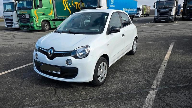 Gebraucht Renault Twingo 69 PS (50 kW) 2016 Weiß Kleinwagen