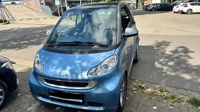 Blau Gebraucht 2012 Smart ForTwo Coupé Coupé | 3.500 € (Guter Preis) - Bild 1/4