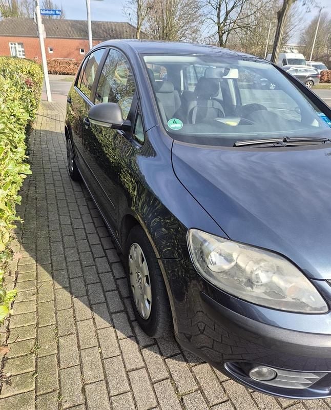 Gebraucht VW Golf IV 105 PS (77 kW) 2006 Blau Limousine