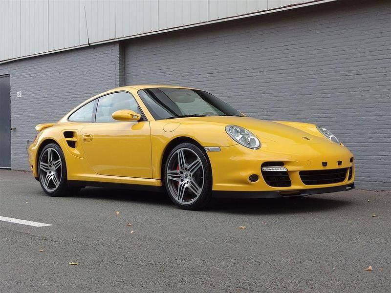 Gelb Gebraucht 2007 Porsche 911 Turbo Coupé | 79.850 € (Etwas zu teuer) - Bild 1/4