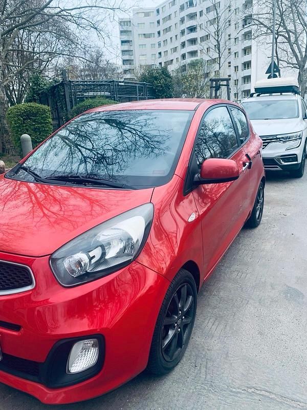 Gebraucht Kia Picanto 69 PS (50 kW) 2012 Rot Kleinwagen