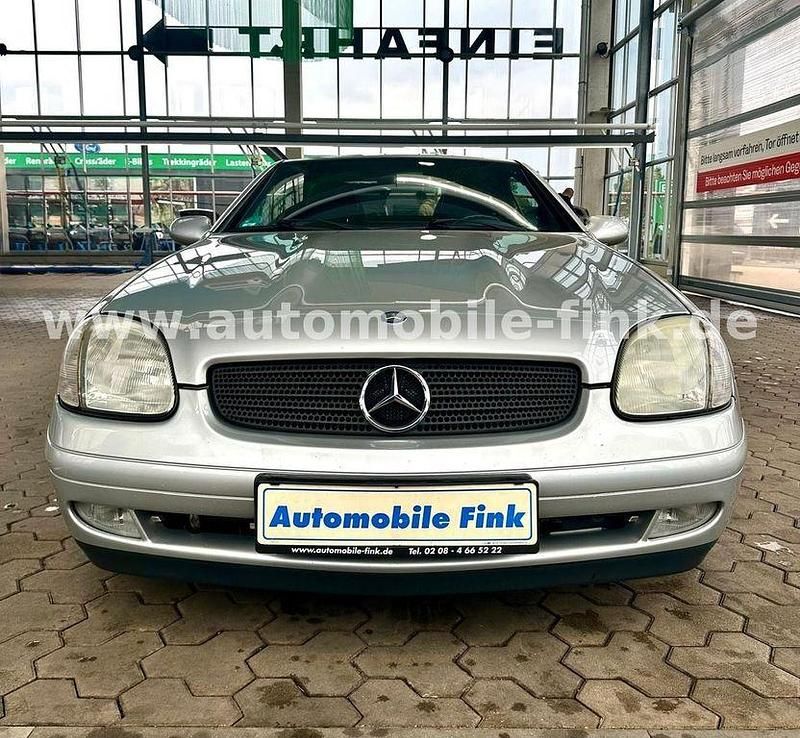 Silber Gebraucht 1998 Mercedes SLK200 Cabrio | 2.950 € (Superpreis) - Bild 1/4