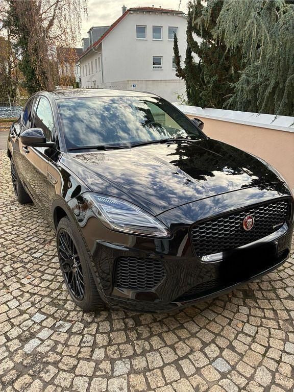 Schwarz Gebraucht 2019 Jaguar E-Pace R SUV | 26.000 € (Fairer Preis) - Bild 1/4
