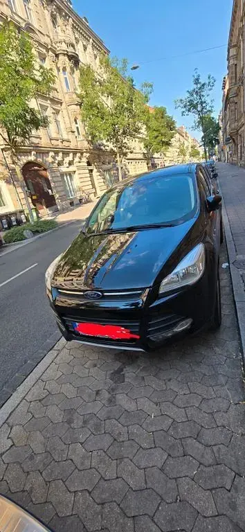Gebraucht Ford Kuga Titanium 150 PS (110 kW) 2016 Schwarz SUV