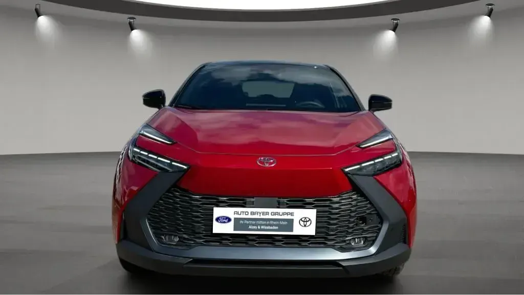 Neu Toyota C-HR 140 PS (102 kW) 2026 Rot SUV