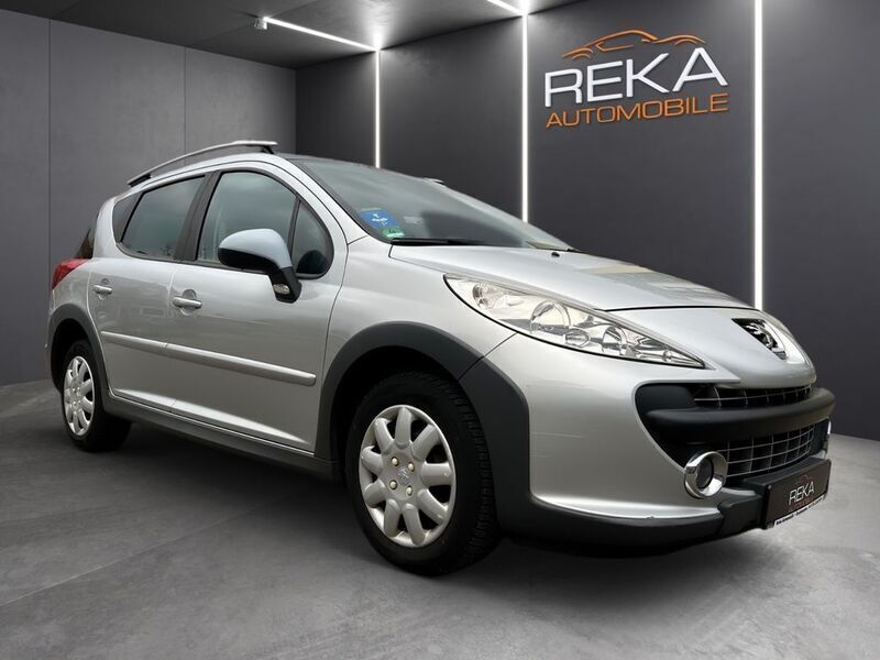 Grau Gebraucht 2008 Peugeot 207 Kombi | 1.499 € (Guter Preis) - Bild 1/4