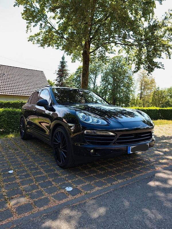 Schwarz Gebraucht 2012 Porsche Cayenne SUV | 19.500 € (Fairer Preis) - Bild 1/4
