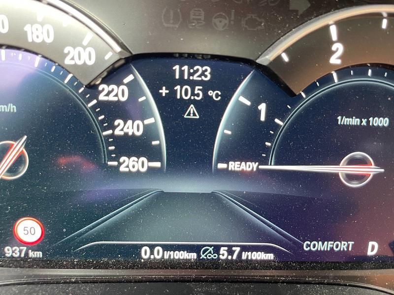 Gebraucht BMW 520 190 PS (139 kW) 2020 Schwarz Kombi