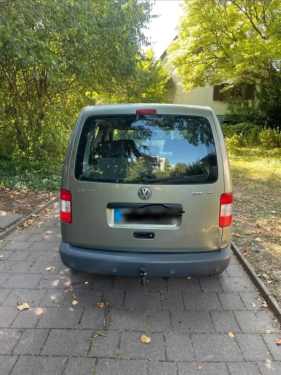 Gebraucht VW Caddy Life 102 PS (75 kW) 2010 Grün Van / Kleinbus