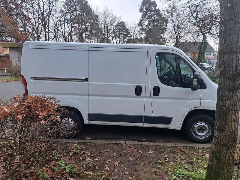Gebraucht Peugeot Boxer 101 PS (74 kW) 2015 Weiß Van