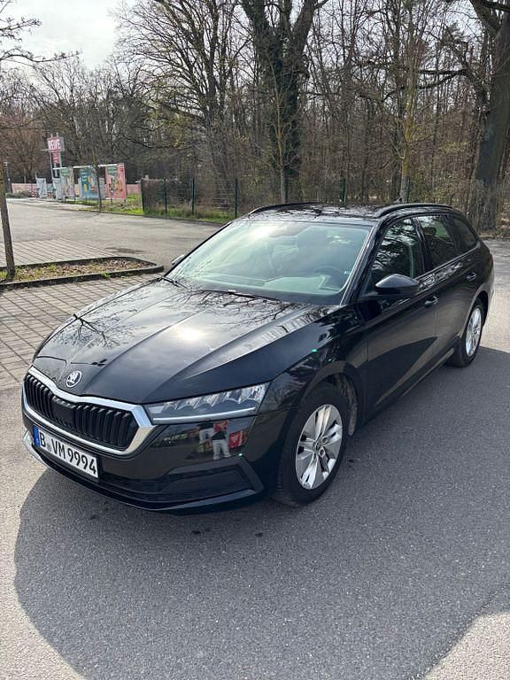 Gebraucht Skoda Octavia Style 116 PS (85 kW) 2022 Schwarz Kombi