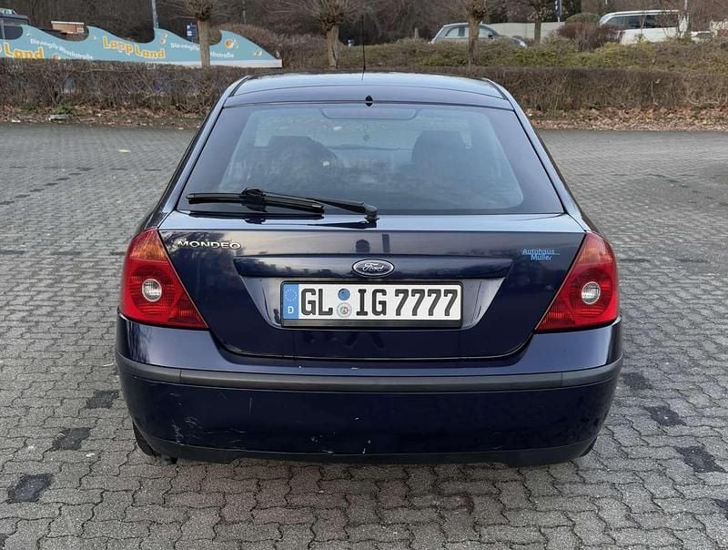 Gebraucht Ford Mondeo Trend 110 PS (80 kW) 2001 Limousine