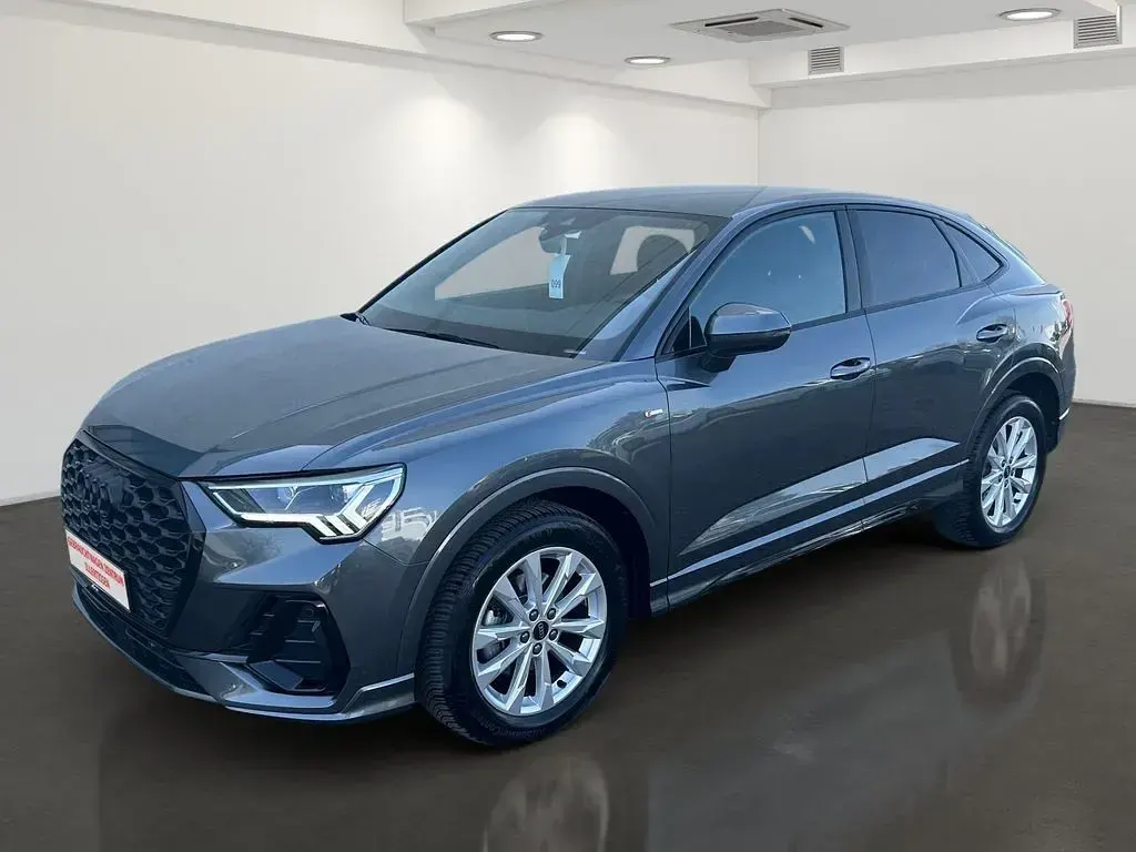 Gebraucht Audi Q3 Sportback S-Line 150 PS (110 kW) 2024 Grau SUV