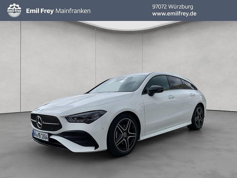 Weiß Gebraucht 2025 Mercedes CLA180 Shooting Brake AMG Kombi | 42.950 € - Bild 1/4