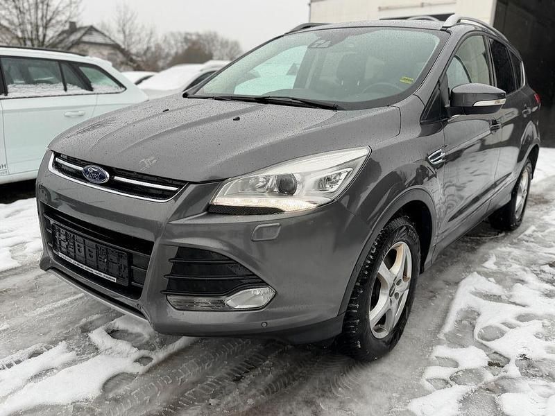 Gebraucht Ford Kuga Titanium 140 PS (102 kW) 2014 Grau SUV