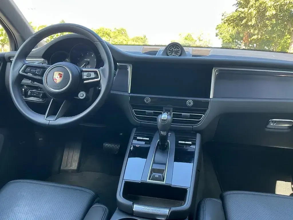 Gebraucht Porsche Macan 441 PS (324 kW) 2024 SUV