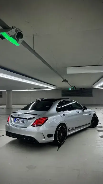 Gebraucht Mercedes C63 AMG AMG 476 PS (350 kW) 2016 Silber Limousine