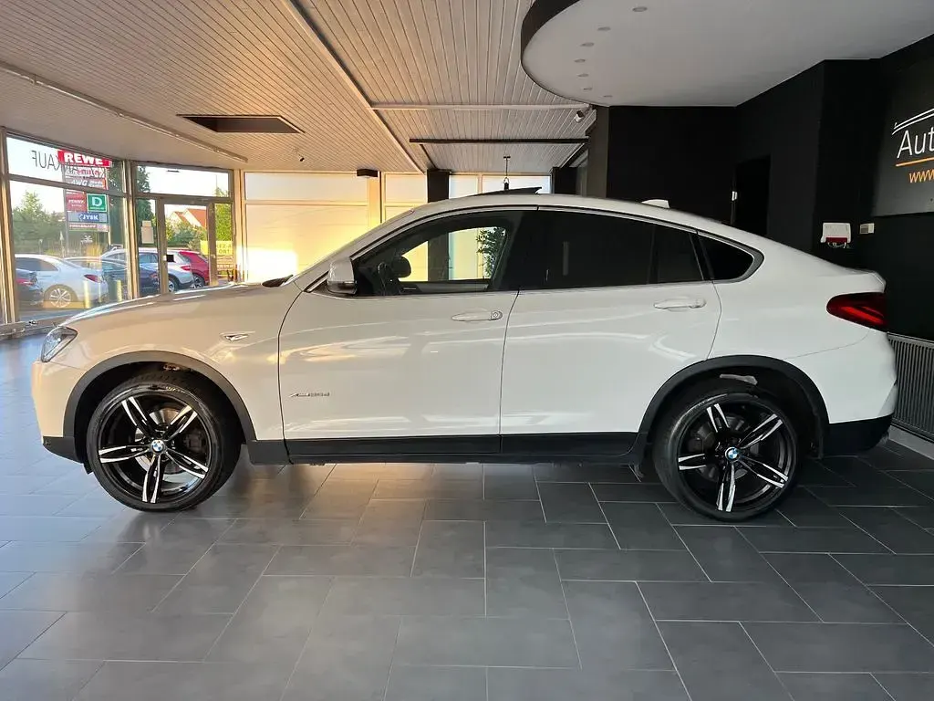 Gebraucht BMW X4 Advantage 258 PS (189 kW) 2017 Weiß SUV
