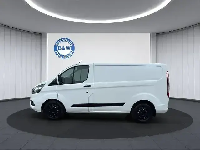 Gebraucht Ford Transit Custom Trend 131 PS (96 kW) 2020 Frostweiß Van / Kleinbus