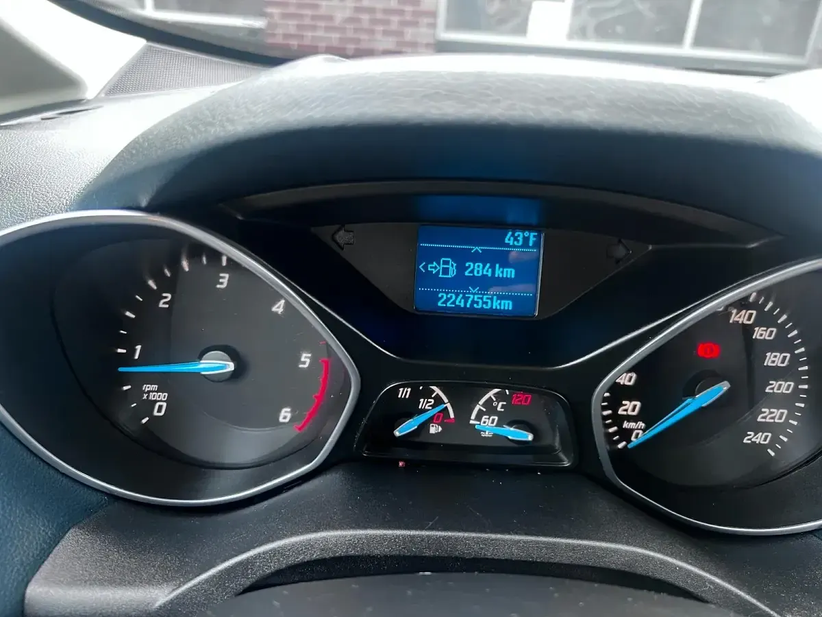 Usata Ford C-MAX 116 CV (85 kW) 2015 Nero Monovolume