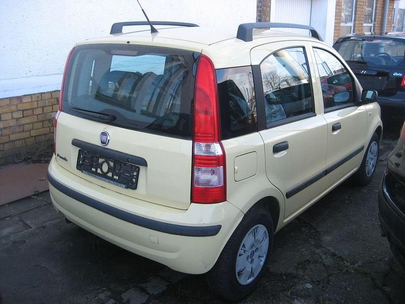 Gebraucht Fiat Panda 60 PS (44 kW) 2009 Gelb Kleinwagen