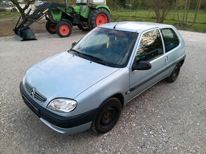 Silber Gebraucht 2003 Citroën Saxo Kleinwagen | 899 € (Fairer Preis) - Bild 1/4