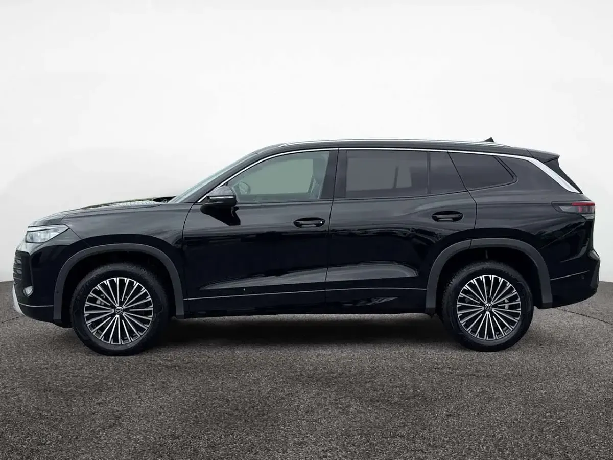 Gebraucht VW Tayron Pro 193 PS (141 kW) 2025 Grenadillschwarz SUV